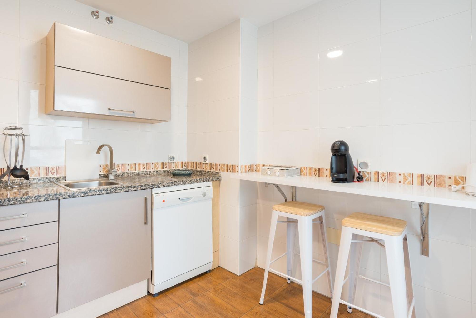 Hill Apartment With Terrace, Parking, Pool & Paddle Court トレモリノス エクステリア 写真